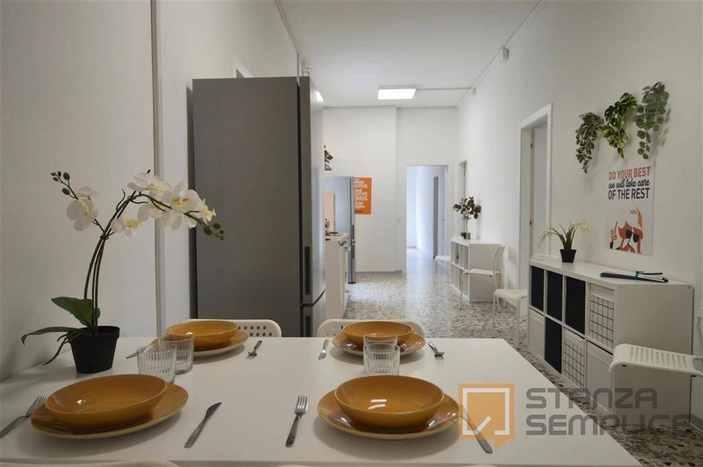 Stanza in affitto in appartamento Franco Villa 1 ,, Reggio Emilia