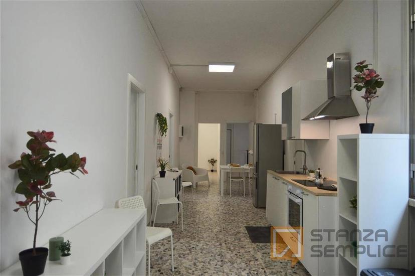 Stanza in affitto in appartamento Franco Villa 1 ,, Reggio Emilia — foto 2 di 16