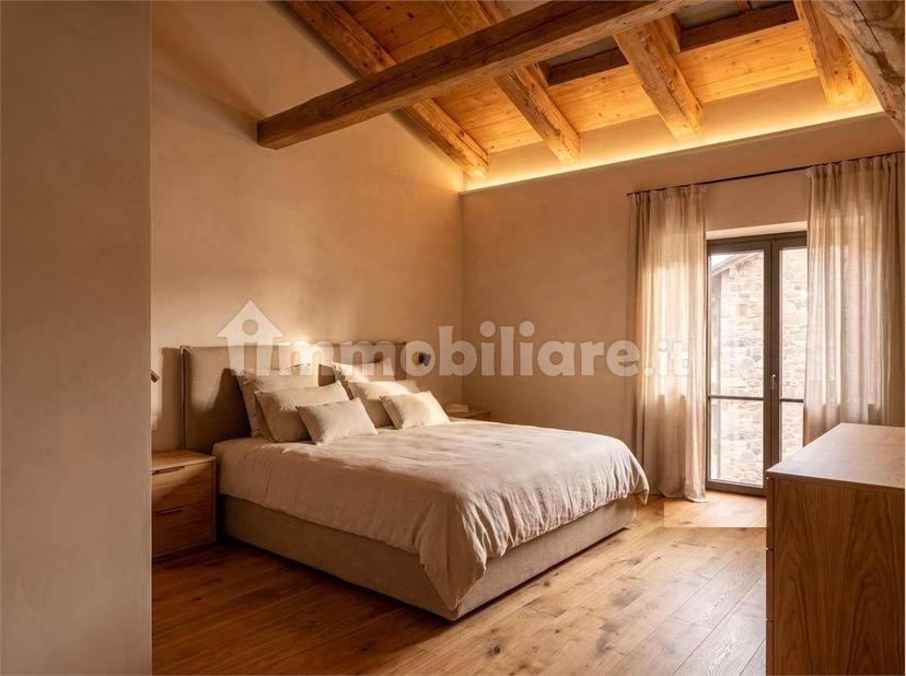 Trilocale nuovo, Lillianes — foto 17 di 36