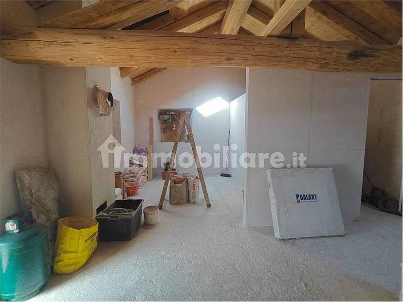 Trilocale nuovo, Lillianes — foto 9 di 36