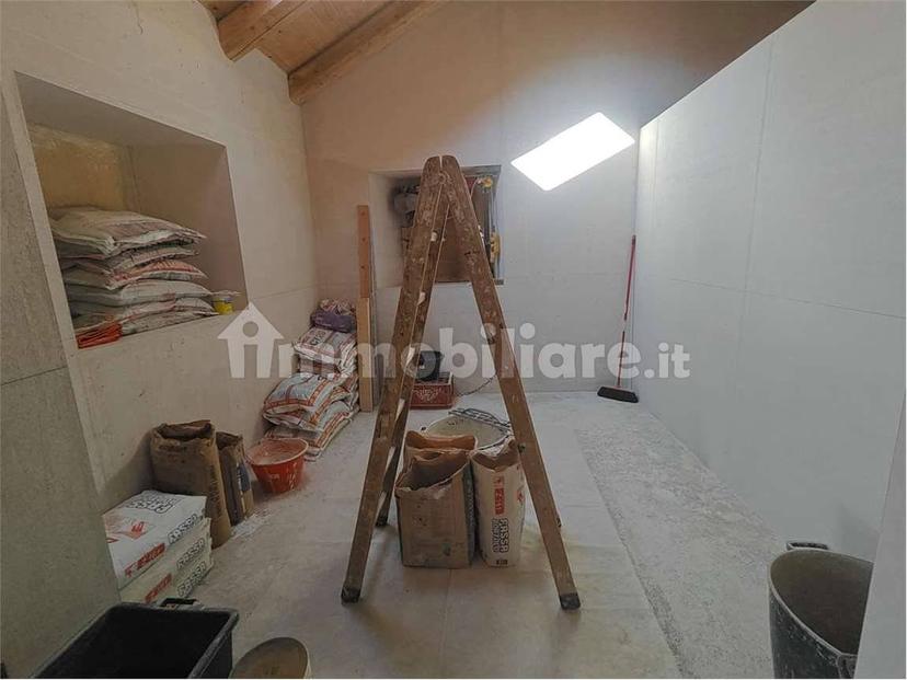 Trilocale nuovo, Lillianes — foto 19 di 36