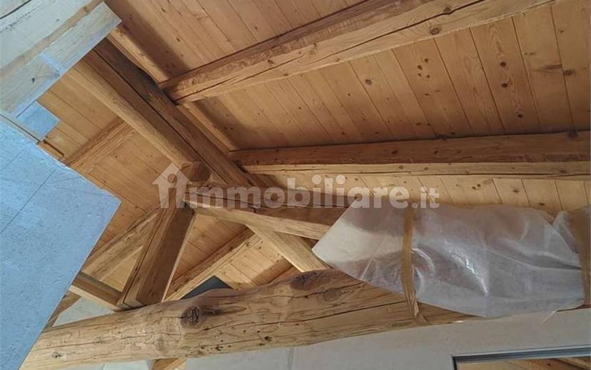 Trilocale nuovo, Lillianes — foto 33 di 36
