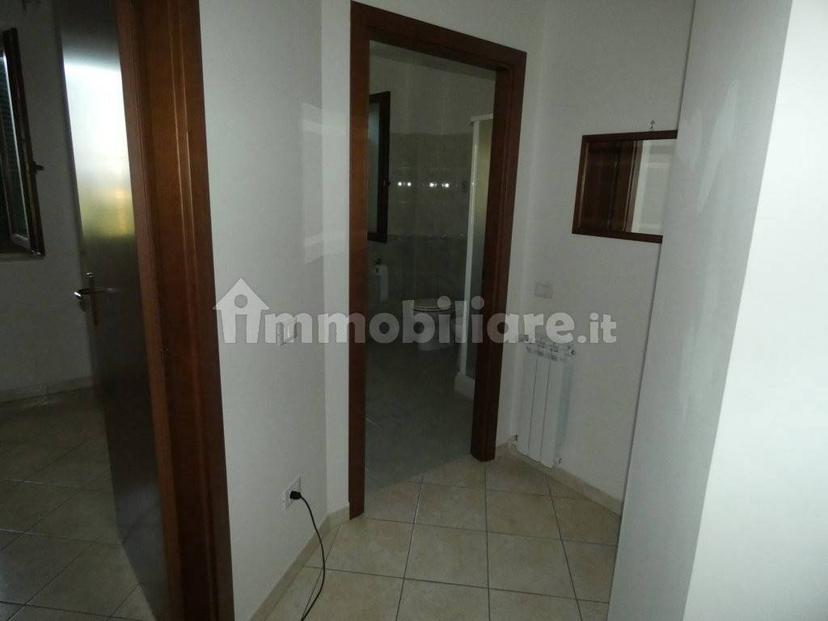Trilocale viale Giuseppe Verdi 1, Cantalupo in Sabina — foto 7 di 28