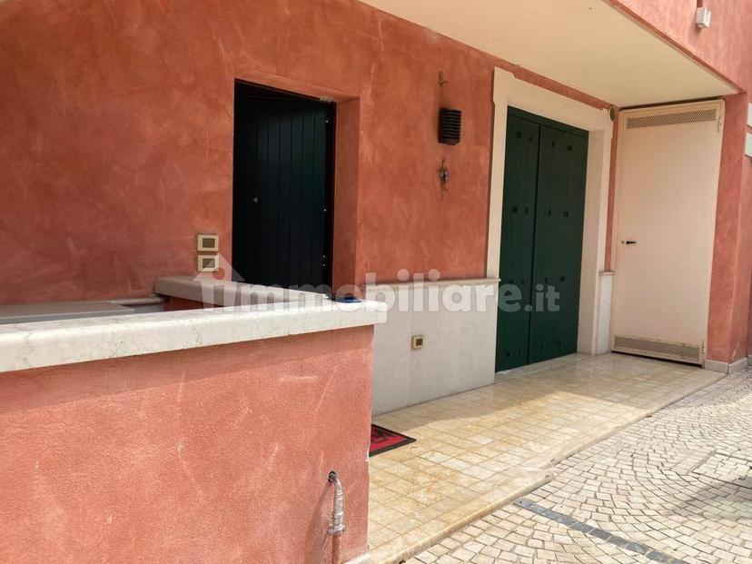 Quadrilocale via Xxv Aprile 20, Centro, Sirmione — foto 10 di 18