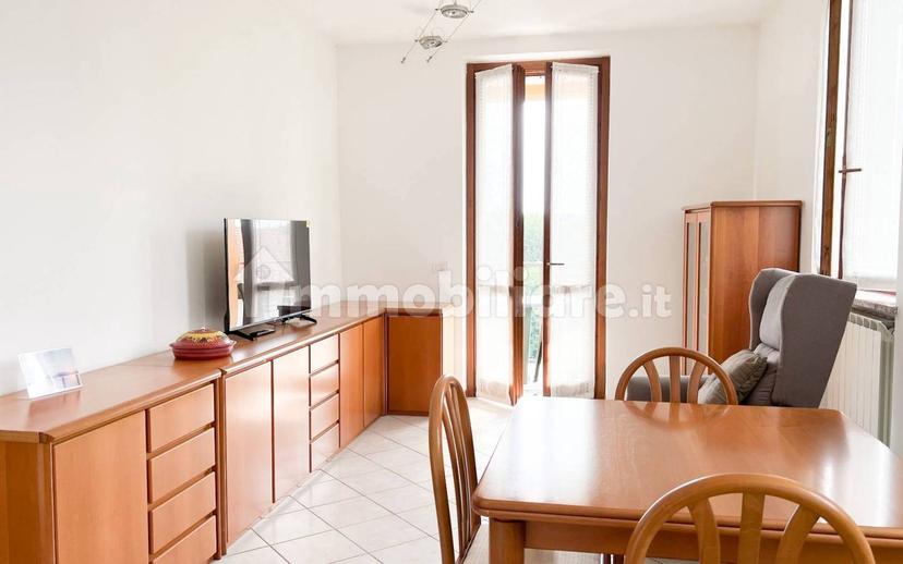 Trilocale via Oleggio Castello 17, Arona — foto 16 di 29