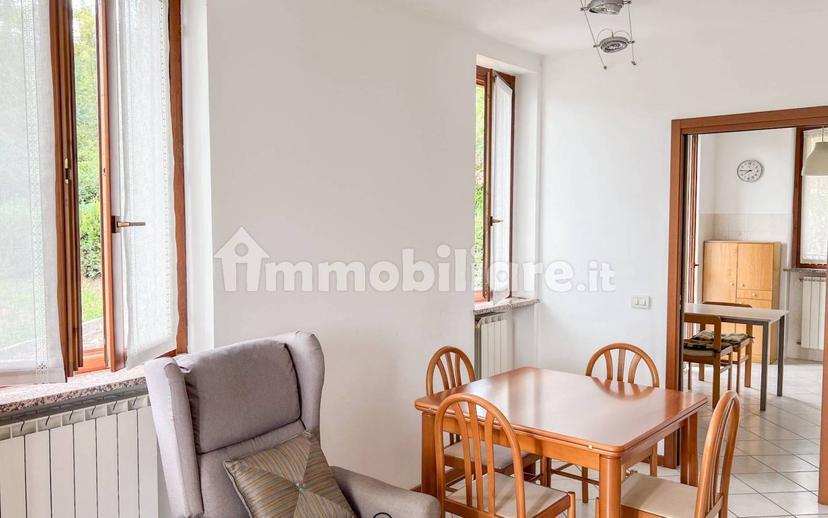 Trilocale via Oleggio Castello 17, Arona — foto 27 di 29