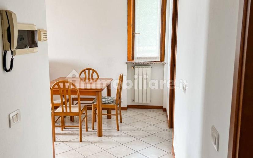 Trilocale via Oleggio Castello 17, Arona — foto 5 di 29