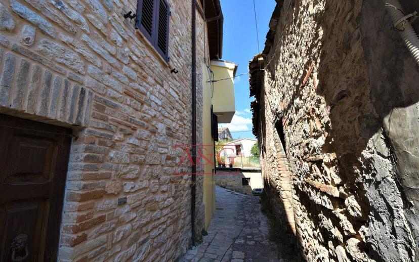 Terratetto unifamiliare X865+23 Valle 22, Montefortino — foto 17 di 25