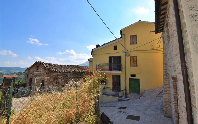 Terratetto unifamiliare X865+23 Valle 22, Montefortino — foto 16 di 25
