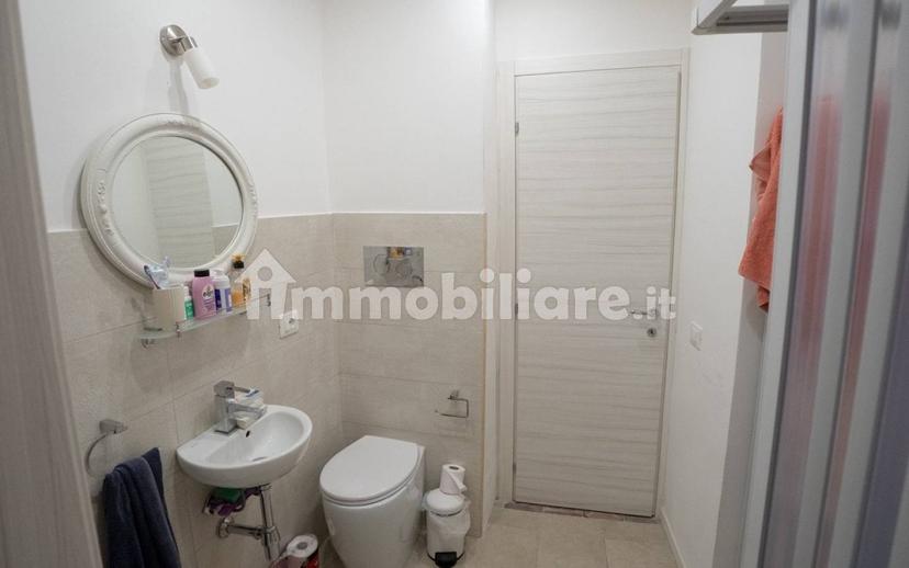 Stanza singola via Gigino Gattuso 87, Caltanissetta — foto 3 di 11