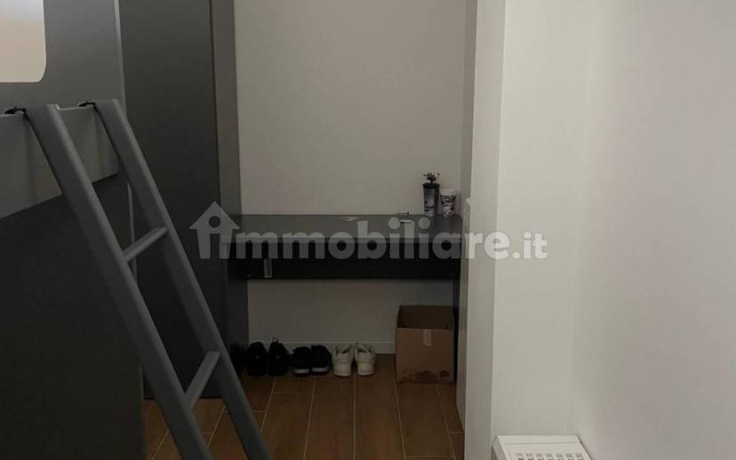 Stanza singola via Gaetana Agnesi 7, Monza — foto 3 di 7