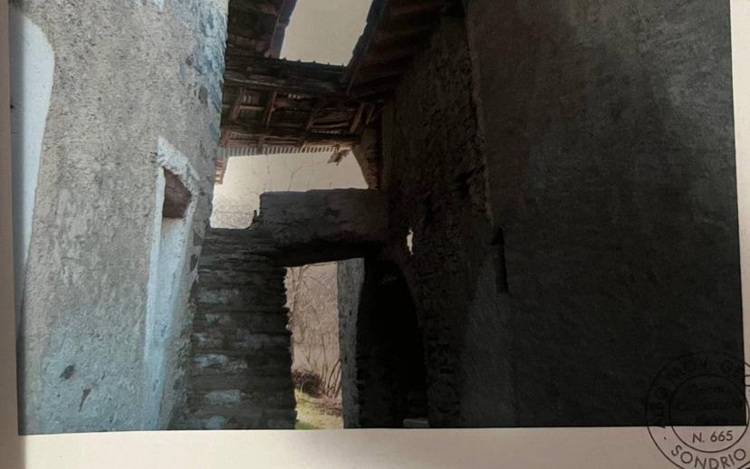 Rustico Località San Bernardo, Caiolo