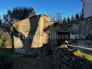 Rustico via del Poggione 31, Collesalvetti