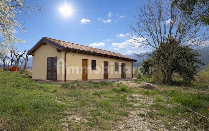 Villa unifamiliare Strada Comunale Colle Iaruscio, Centro, Posta Fibreno — foto 4 di 6