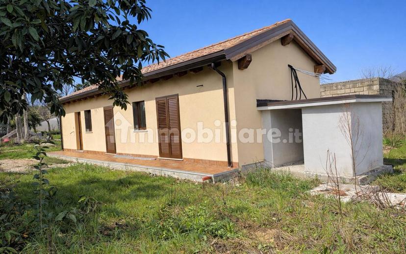 Villa unifamiliare Strada Comunale Colle Iaruscio, Centro, Posta Fibreno — foto 6 di 6
