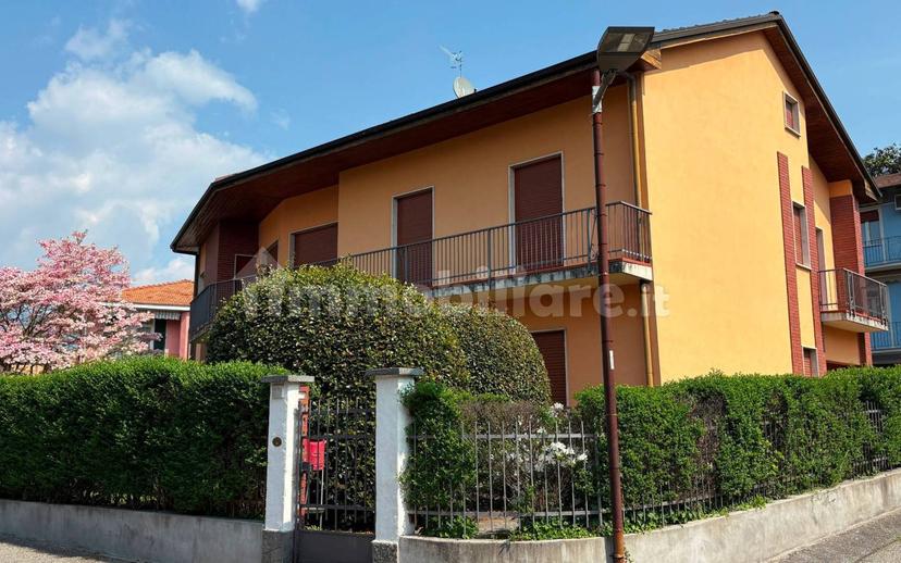 Villa unifamiliare via ai Villini, Pallanza Centro, Verbania — foto 5 di 11
