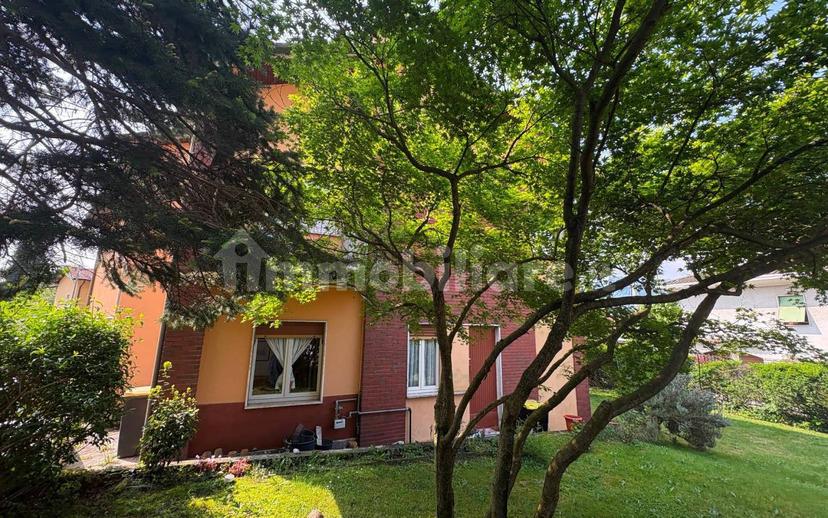 Villa unifamiliare via ai Villini, Pallanza Centro, Verbania