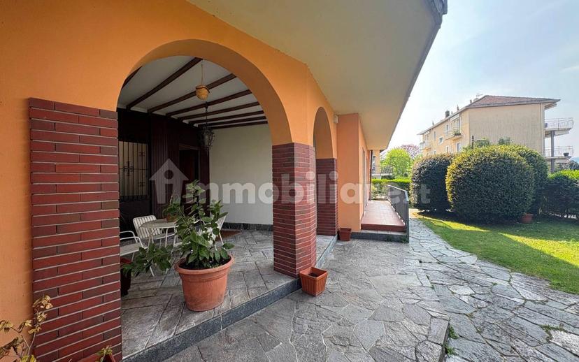 Villa unifamiliare via ai Villini, Pallanza Centro, Verbania — foto 4 di 11