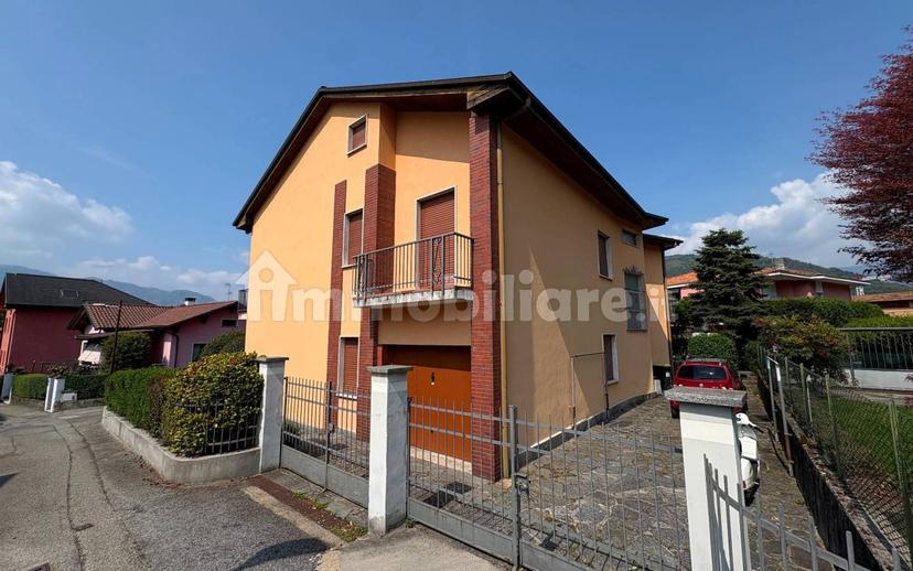 Villa unifamiliare via ai Villini, Pallanza Centro, Verbania — foto 3 di 11