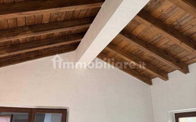 Villa unifamiliare Strada Comunale Colle Iaruscio, Centro, Posta Fibreno — foto 3 di 6