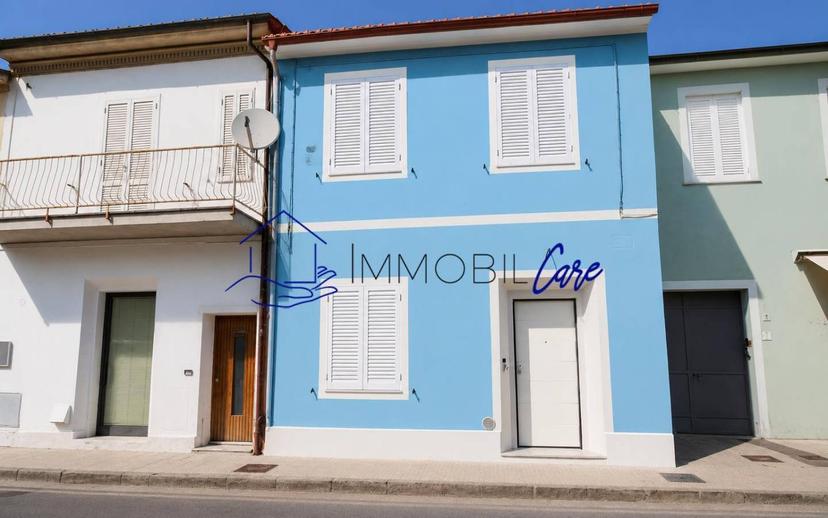 Terratetto unifamiliare via Edmondo De Amicis, Arena Metato, San Giuliano Terme — foto 5 di 26