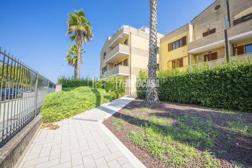 Trilocale viale Europa 51, Borgo Stazione, Montecosaro — foto 9 di 29