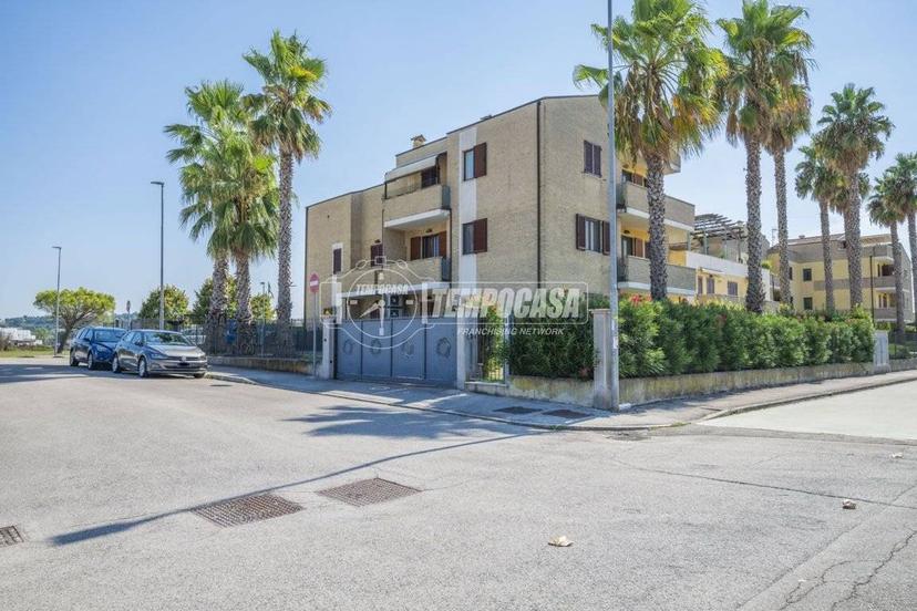 Trilocale viale Europa 51, Borgo Stazione, Montecosaro — foto 28 di 29