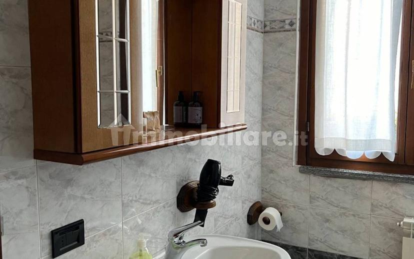 Bilocale via Giacomo Puccini 61, Centro, Somma Lombardo — foto 6 di 8