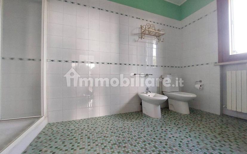 Trilocale via Arrigo Boito, Centro, Gualtieri — foto 21 di 21