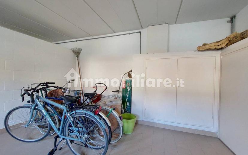 Trilocale via Arrigo Boito, Centro, Gualtieri — foto 3 di 21