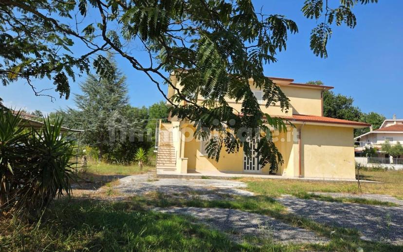 Villa unifamiliare Strada Regionale Casilina, Cervaro — foto 3 di 23