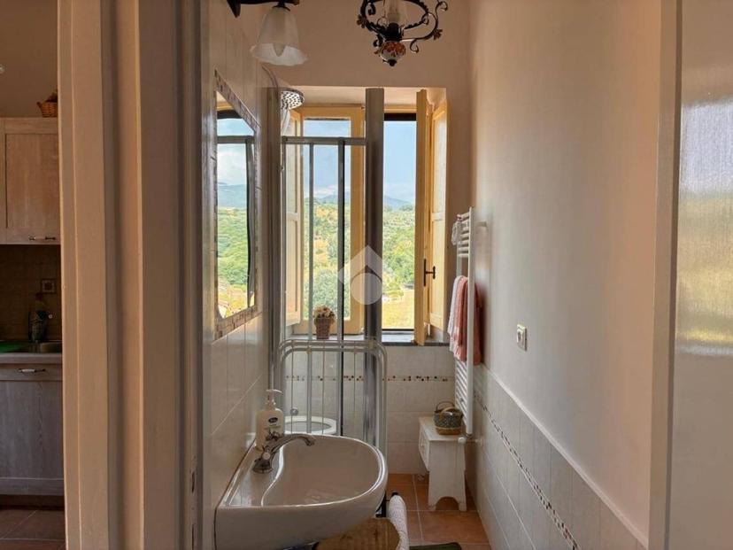 Trilocale piazza garibaldi, Centro, Selci — foto 7 di 25