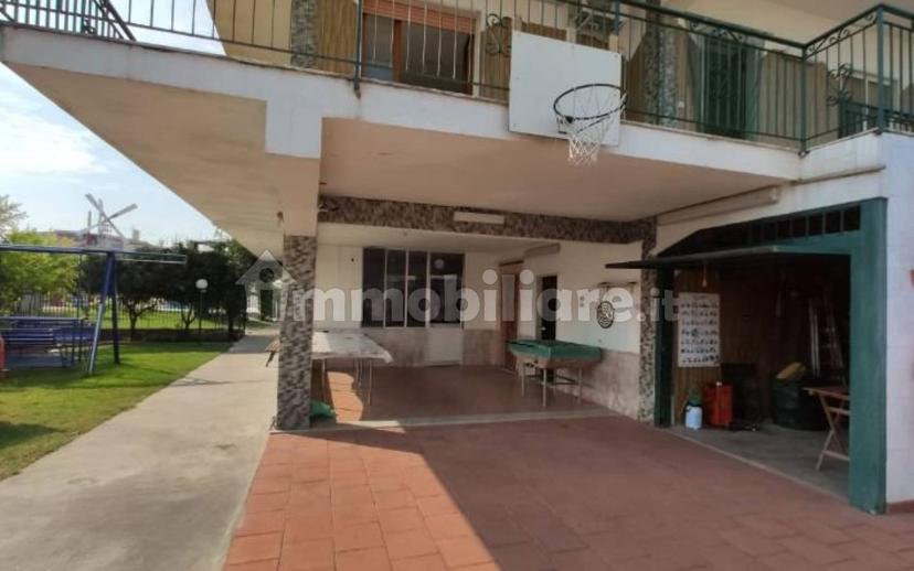Villa bifamiliare viale Vincenzo Vela 18, Bagnara Destra Volturno, Castel Volturno — foto 2 di 12