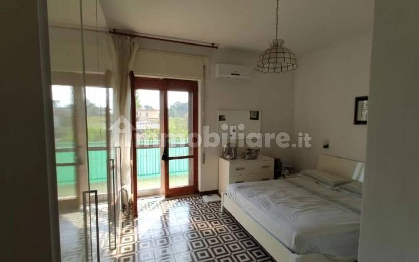 Villa bifamiliare viale Vincenzo Vela 18, Bagnara Destra Volturno, Castel Volturno — foto 4 di 12