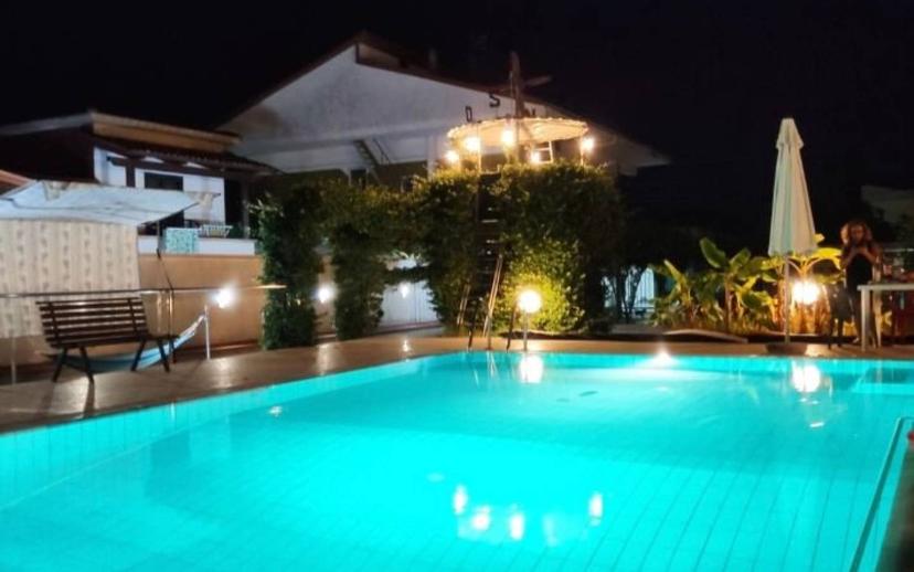 Villa bifamiliare viale Vincenzo Vela 18, Bagnara Destra Volturno, Castel Volturno — foto 9 di 12