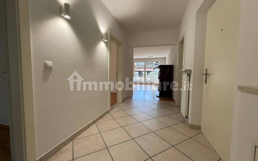Trilocale via Virgilio 3A, Centro, Merano — foto 5 di 13