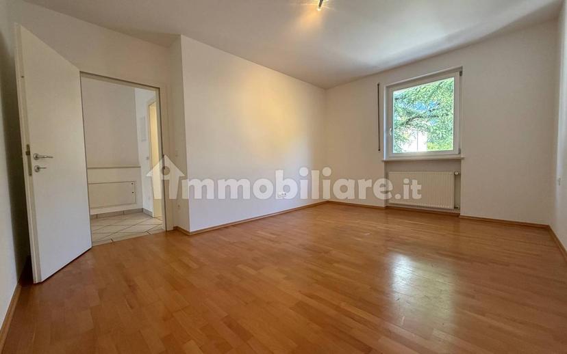 Trilocale via Virgilio 3A, Centro, Merano — foto 8 di 13