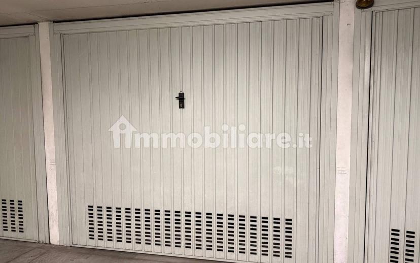 Trilocale via Virgilio 3A, Centro, Merano — foto 4 di 13