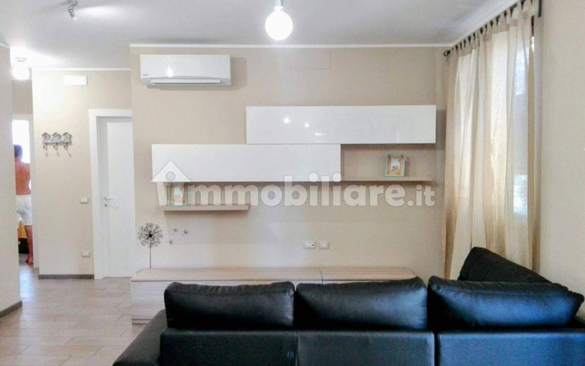 Trilocale via Solferino 100, Centro, Porto Sant'Elpidio — foto 4 di 17