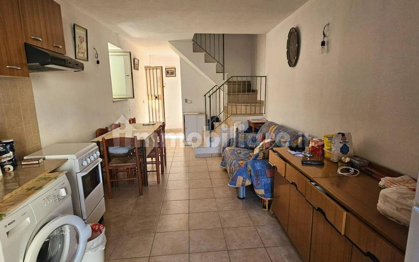 Trilocale Vico Primo Vittorio Emanuele 3, Centro, Satriano — foto 14 di 15
