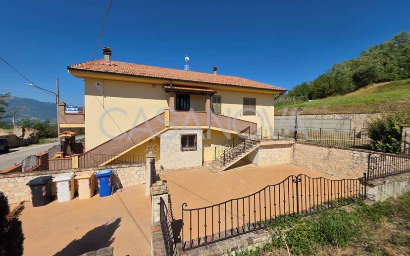 Villa bifamiliare, buono stato, 161 m², Penna Sant'Andrea — foto 30 di 38