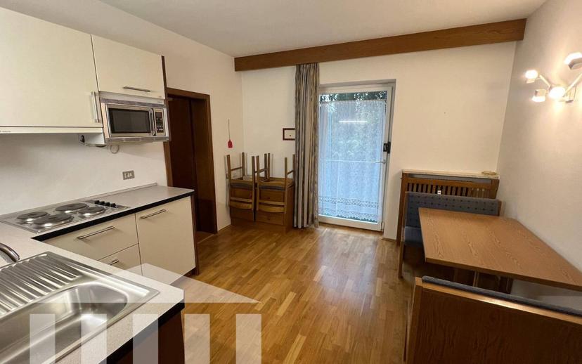Trilocale buono stato, Centro, Caldaro sulla Strada del Vino — foto 24 di 26