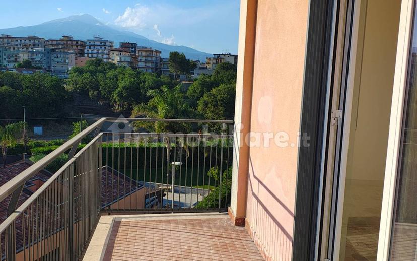 Appartamento via E. di Mattei 3, Centro, Gravina di Catania — foto 5 di 13