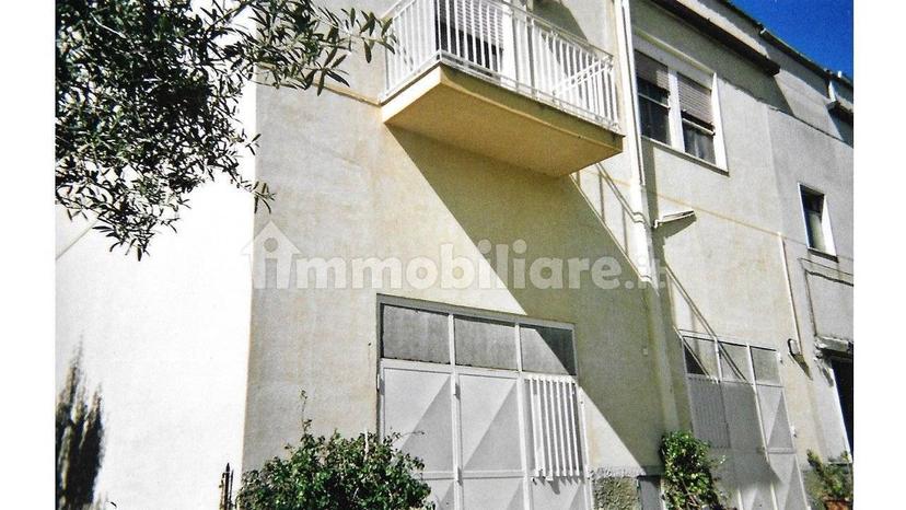 Villa bifamiliare via Stazzone 23, Caltanissetta — foto 5 di 5