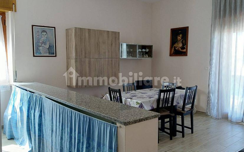 Trilocale viale Uria 46, Foce Varano, Ischitella