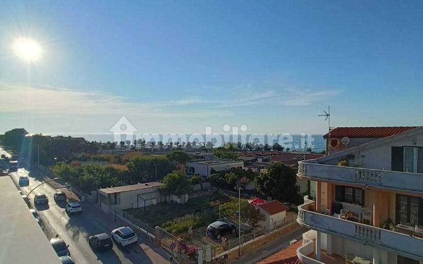 Trilocale viale Uria 46, Foce Varano, Ischitella — foto 4 di 16
