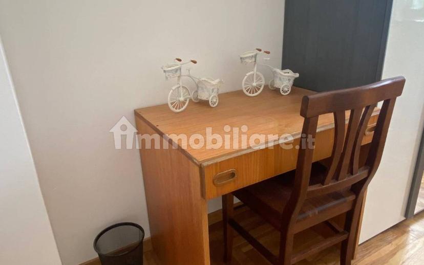 Stanza doppia viale Mosè Bianchi 10, Carate Brianza — foto 4 di 10
