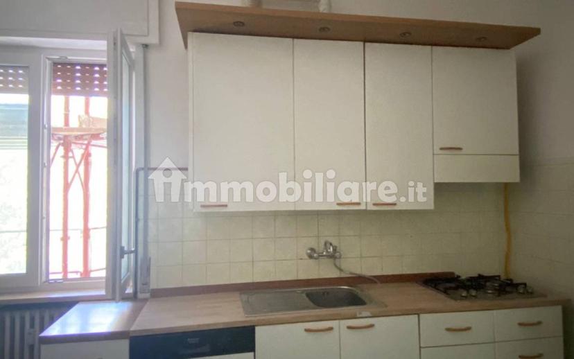Stanza doppia viale Mosè Bianchi 10, Carate Brianza — foto 8 di 10