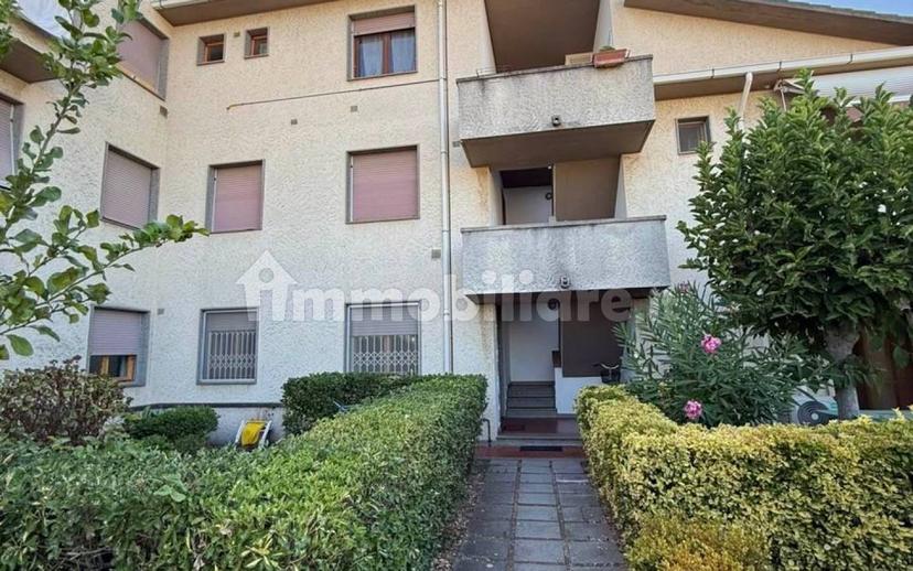 Trilocale buono stato, primo piano, Castagneto Carducci — foto 15 di 18