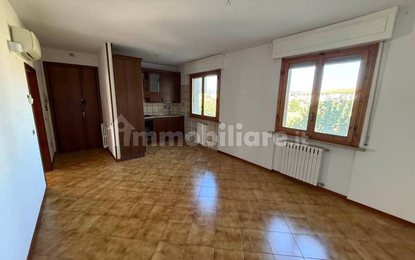 Trilocale buono stato, primo piano, Castagneto Carducci — foto 10 di 18